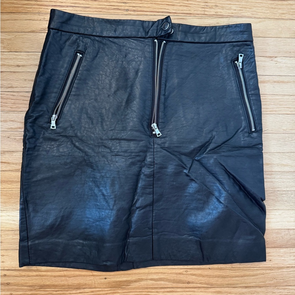 Dynamite Black Skirt
